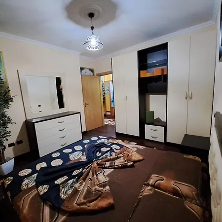 Norris Apartment